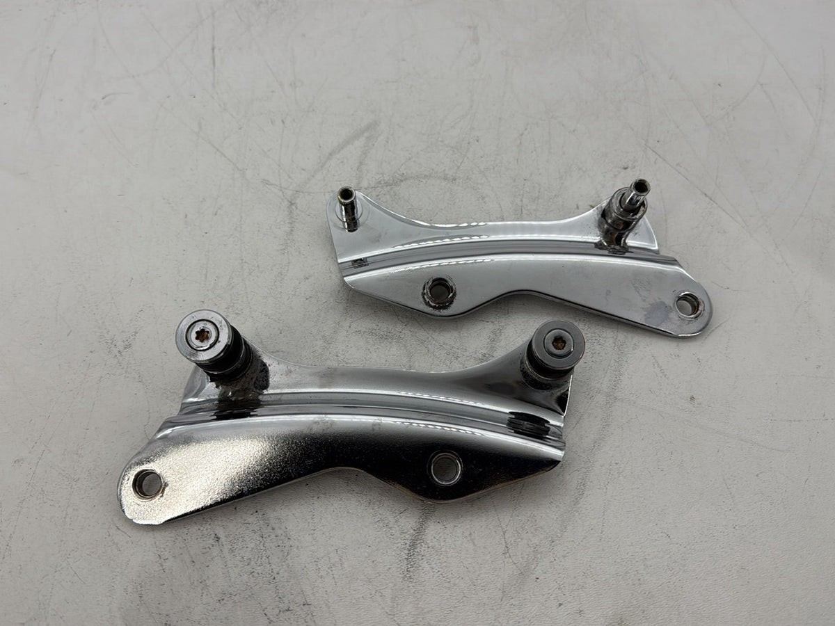 2017 Harley Road Glide Touring OEM 4 Point Detachable Docking Hardware 54246-09B