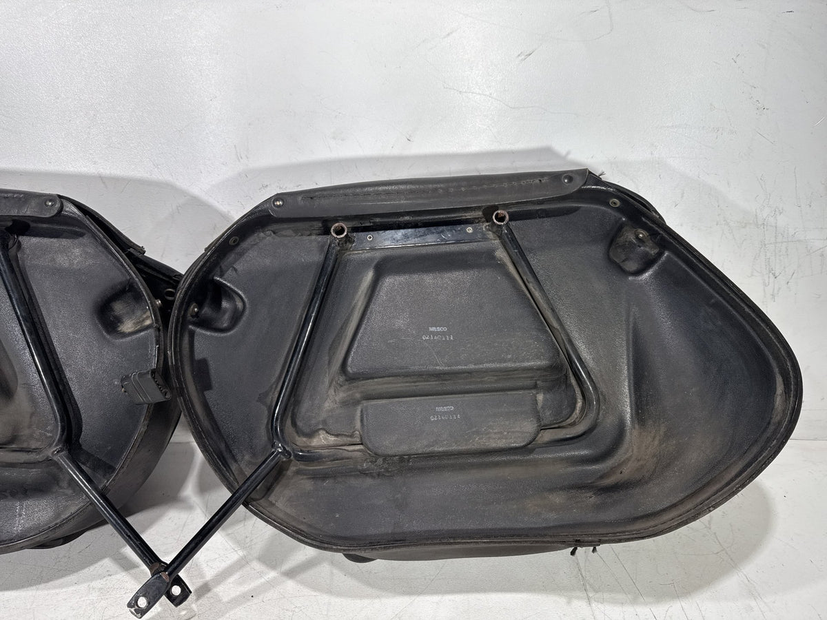 2001 Harley Heritage Softail Classic Rear Left Right Saddlebags Luggage Leather