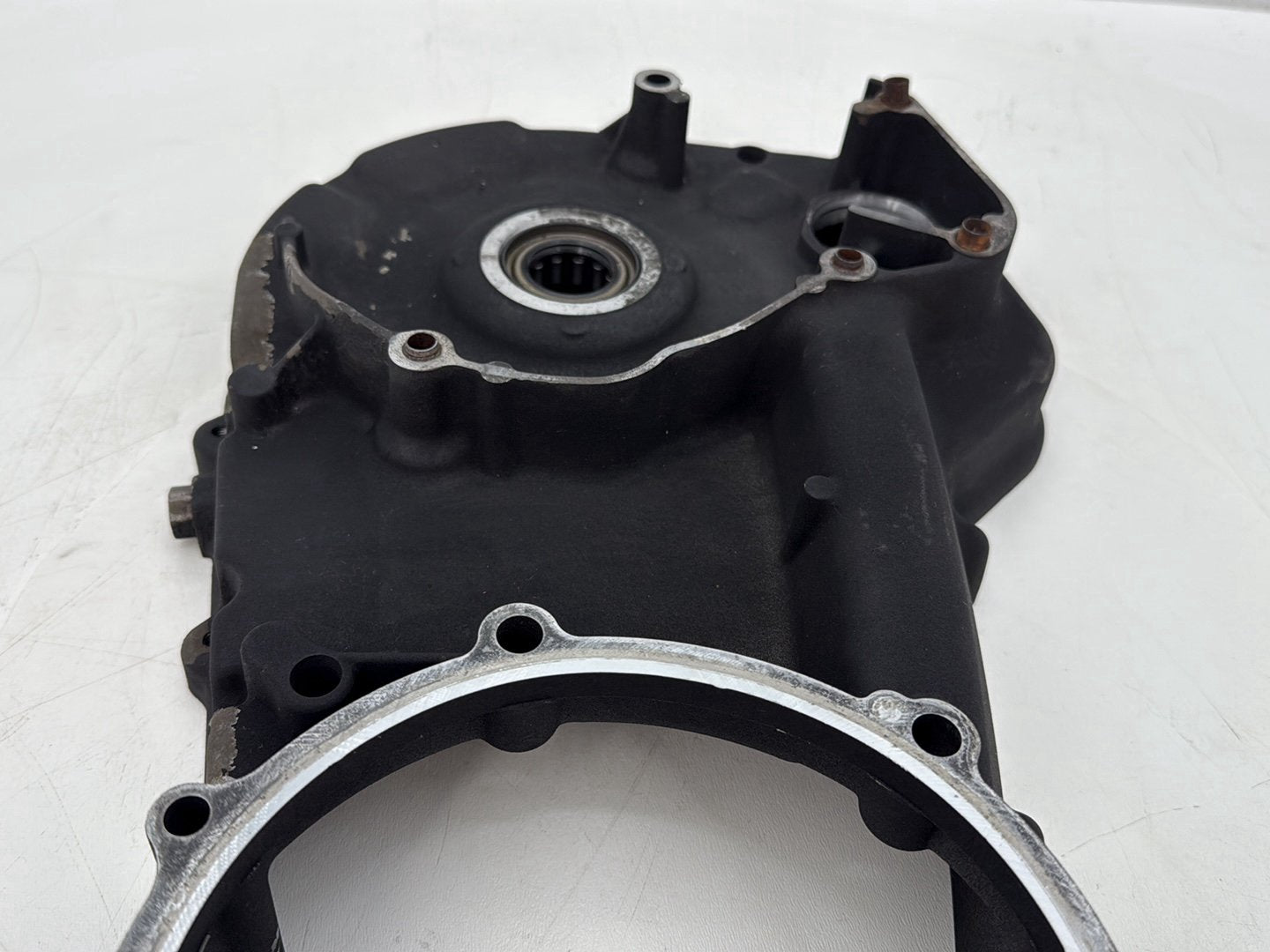 2007 Harley Touring FLHTCU Electra Glide Ultra OEM Inner Primary Clutch Cover