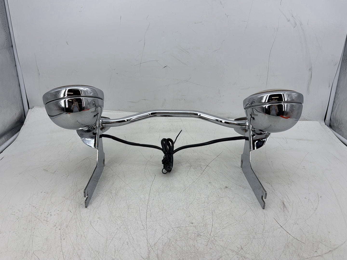 2006 Harley Electra Glide Touring Classic FLHTCI OEM Front Turn Signal Indicators Aux Light Bar