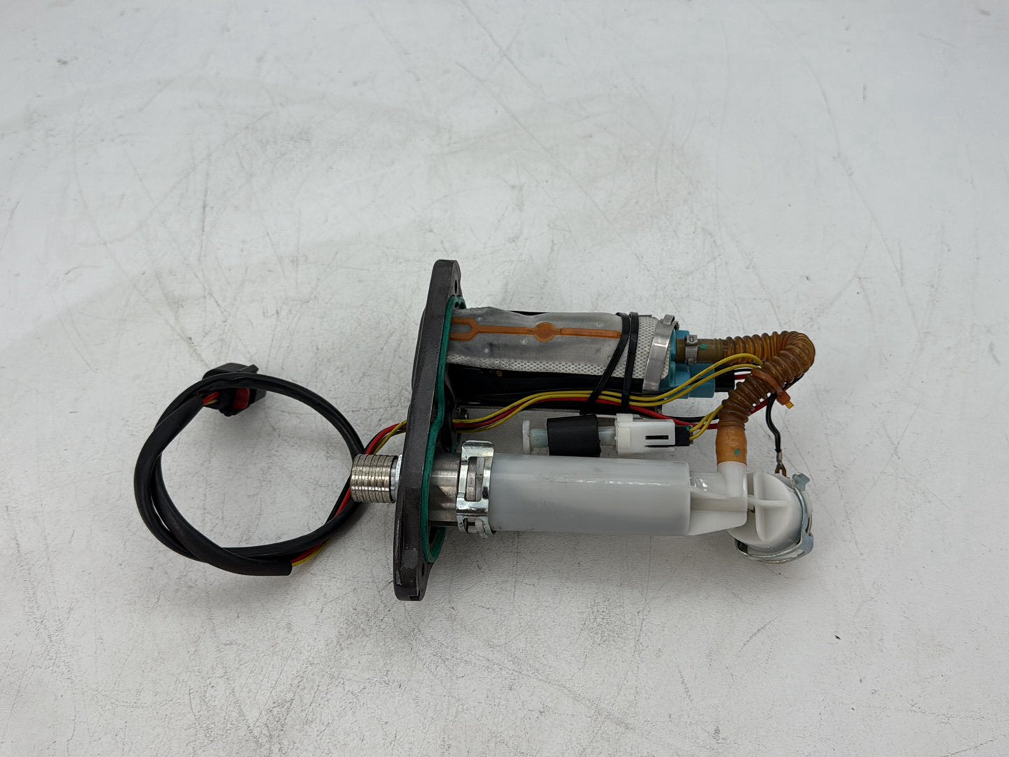 2009 Harley Sportster 883 Low XL883L OEM Fuel Pump Gas Gasoline Petrol Sending