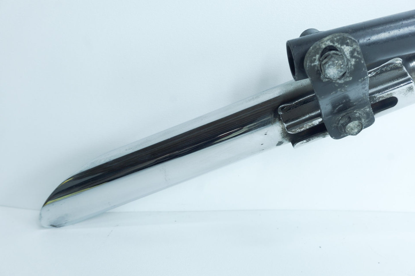 1999 - 2006 Harley-Davidson Softail Night Train Exhaust Header Pipes Muffler  	65401-00B