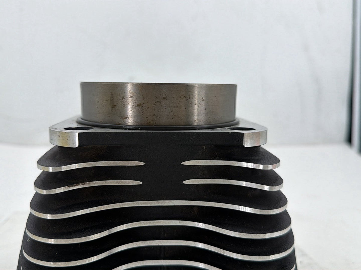 2014 Harley Street Glide Touring FLHXS OEM Twin Cam Engine Jug 1 Cylinder Barrel