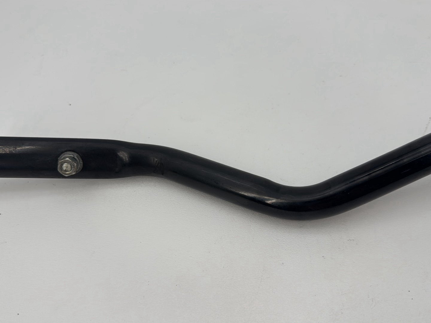 1999 - 2006 Harley-Davidson Dyna Wide Glide Exhaust Hanger Bracket Mount Support  	65674-95