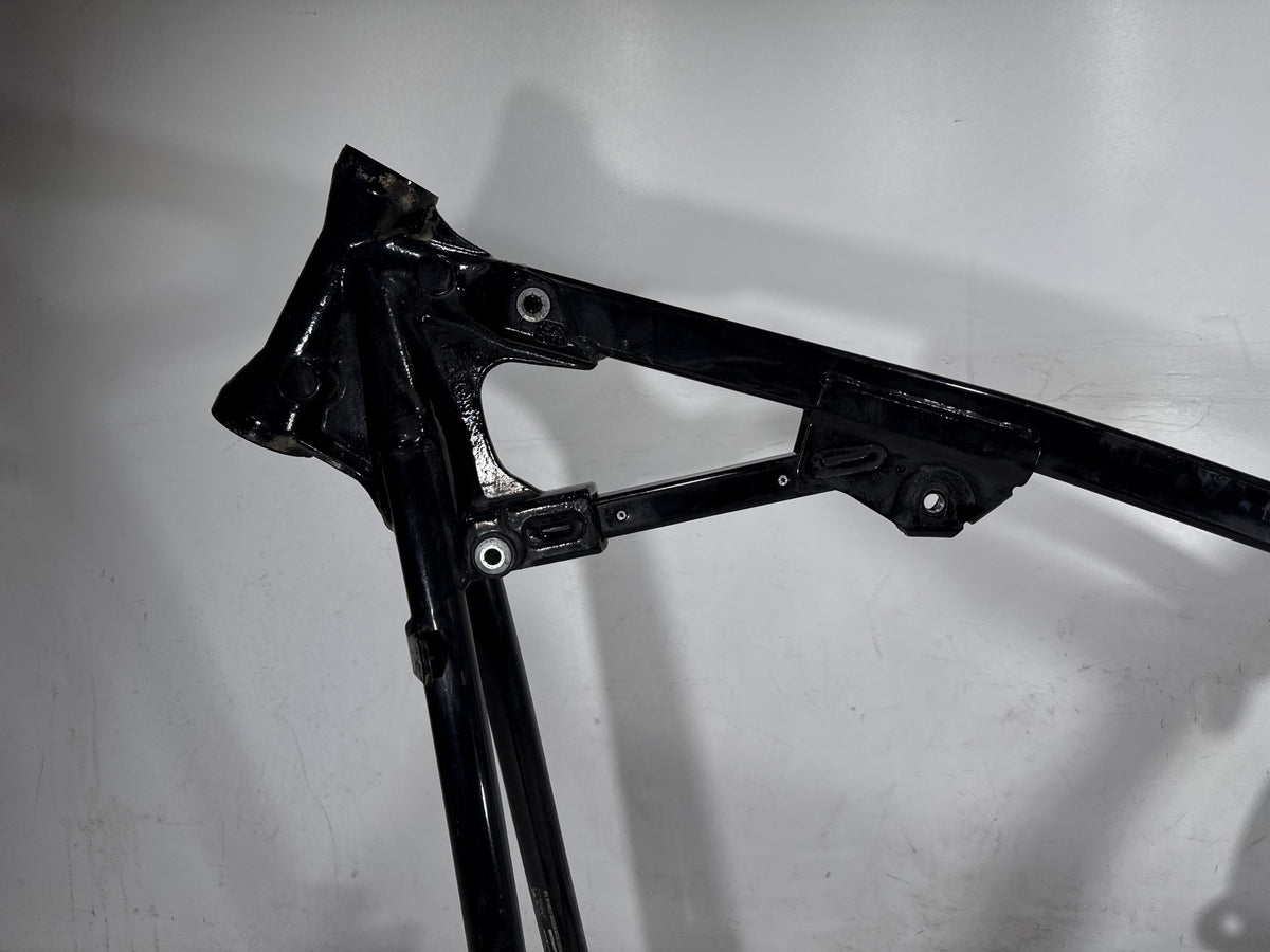 2001 Harley Heritage Softail Classic FLSTC OEM Body Main Frame Chassis S