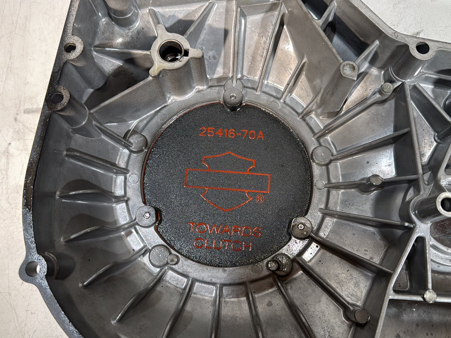 1986 - 1998 Harley-Davidson Softail Heritage Classic Outer Primary Clutch Cover 60543-95 , 25416-70A