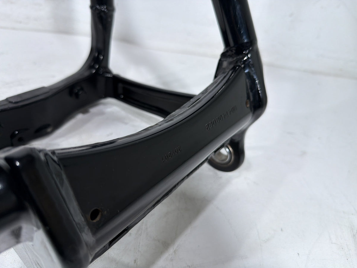 2020 Harley Softail Standard FXST OEM Rear Fork Swingarm Swing Arm