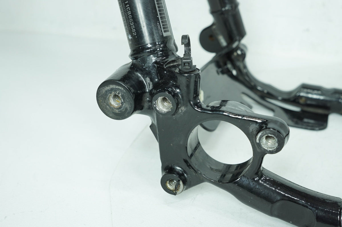 2012 Harley Touring FLHTP Electra Police OEM Body Main Frame Chassis S