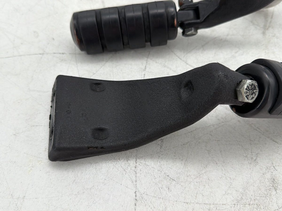 2008 Harley Dyna Fat Bob FXDF OEM Left Right Foot Brake Control Pegs