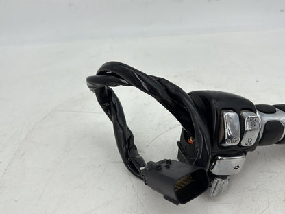 2007 - 2012 Harley-Davidson Touring Electra Glide Ultra Right Engine Start Kill Switches Controls 	71684-06
