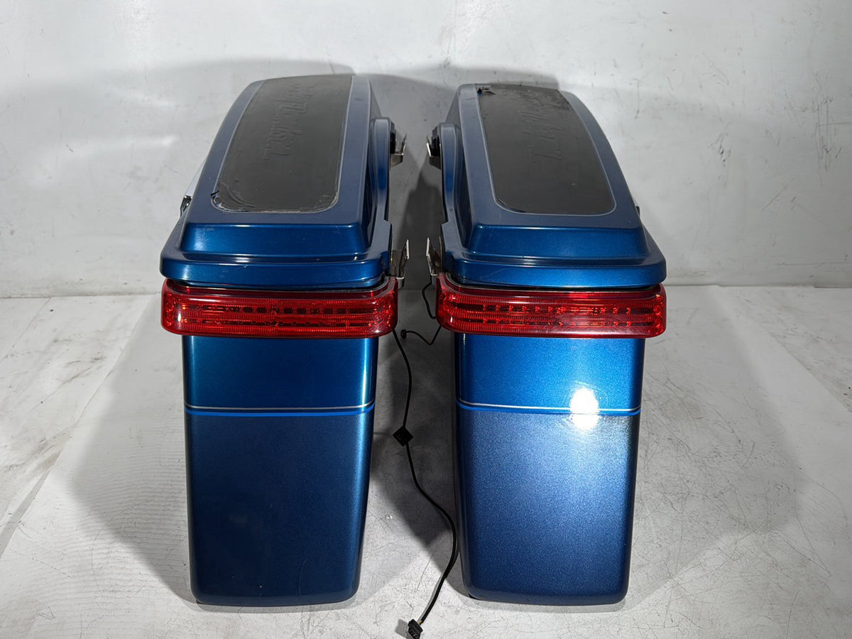 2006 Harley Electra Glide Touring Ultra FLHTCUI OEM Left Right Saddlebags Luggage NOKey