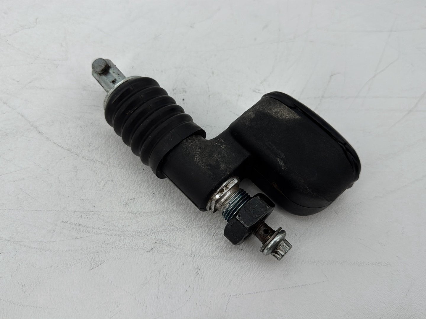 1999 - 2006 Harley-Davidson Touring Electra Glide Classic Rear Brake Master Cylinder Reservoir 41755-99D