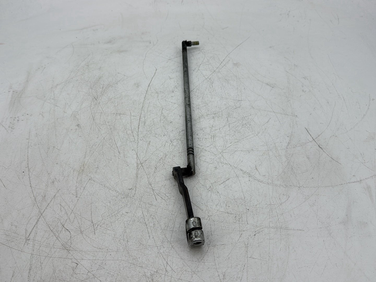 2005 Harley Dyna FXDWG Wide Glide OEM Gear Shifter Lever Arm w/ Rod linkage