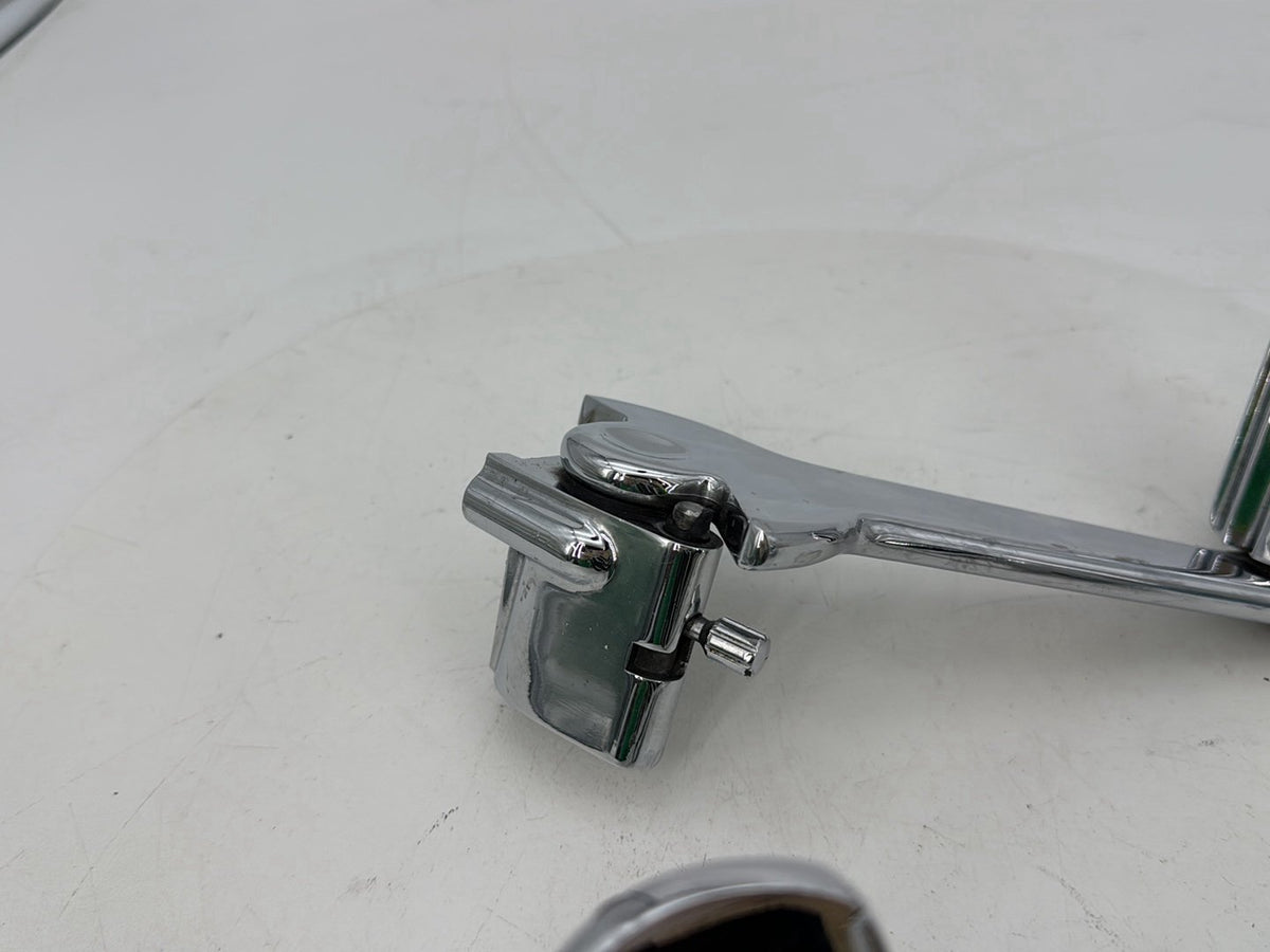 02 Harley Touring CVO Screamin Road King Passenger Left Right Foot Pegs Kuryakyn
