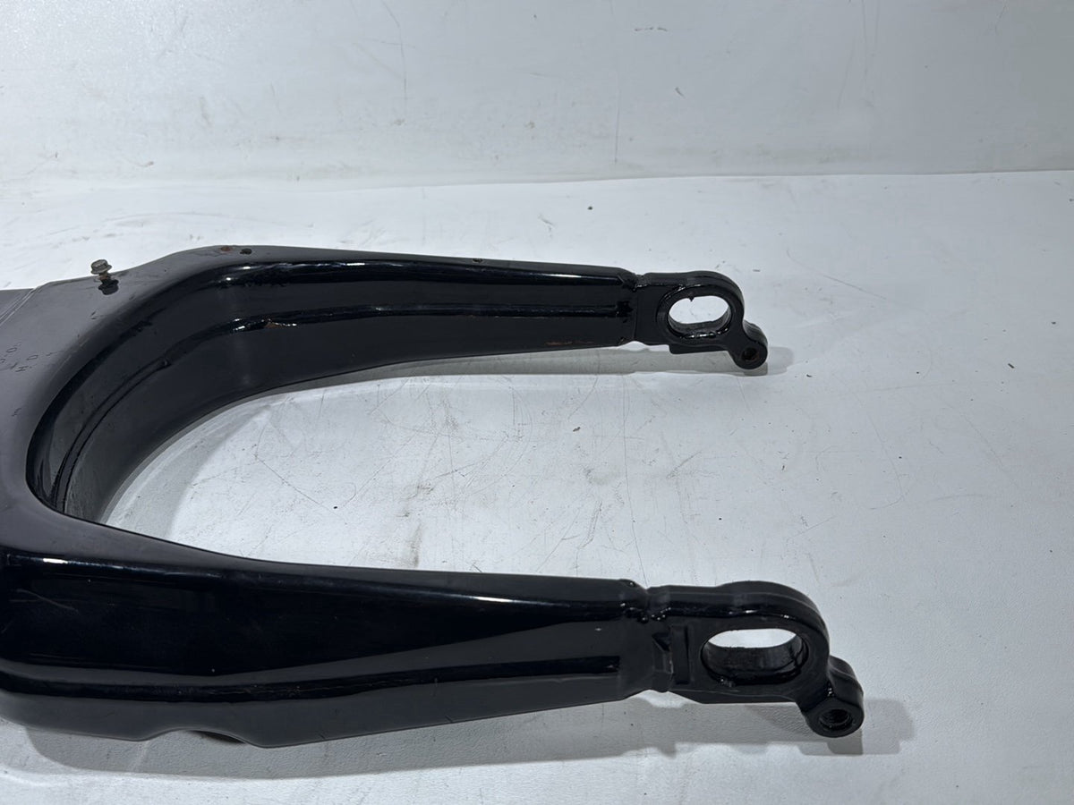 2010 Harley Street Glide Touring FLHX OEM Rear Fork Swingarm Swing Arm 47549-09