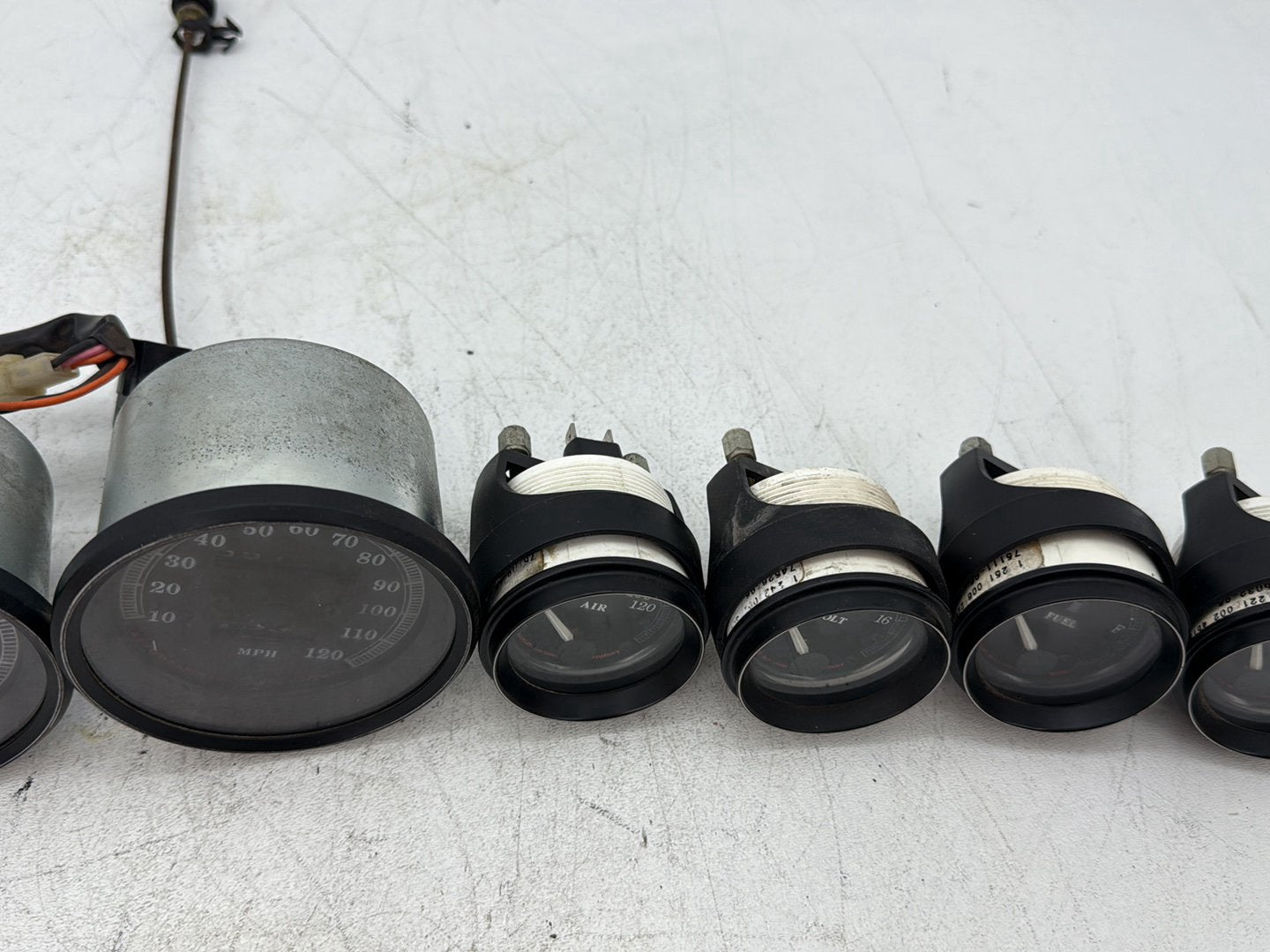 1996 Harley Electra Glide Touring FLHT OEM Air Oil Volt Fuel Tacho Speedo Gauges