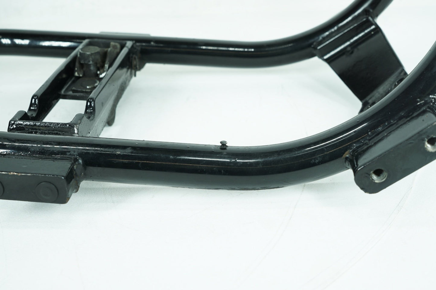 2000 - 2006 Harley-Davidson Dyna Wide Glide Body Main Frame Chassis SLVG 47427-04BHP