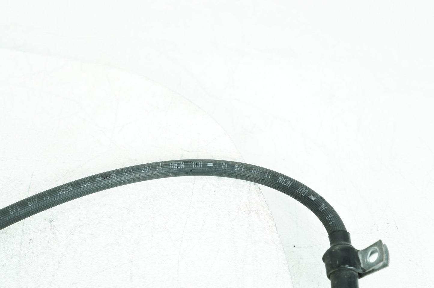 2004 - 2022 Harley-Davidson Sportster Iron 883 Front Brake Hose Line Pipe   46400-04C