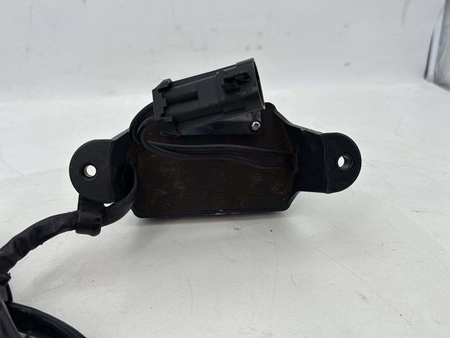 1999 - 2006 Harley-Davidson Touring CVO Screamin Eagle Road King Voltage Regulator Rectifier   	74505-02