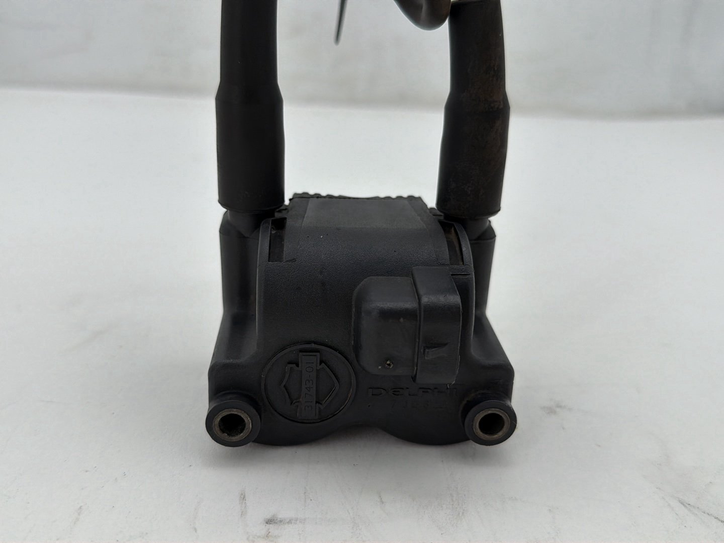 2008 Harley Dyna Fat Bob FXDF OEM Ignition Coil Spark Plugs Cable