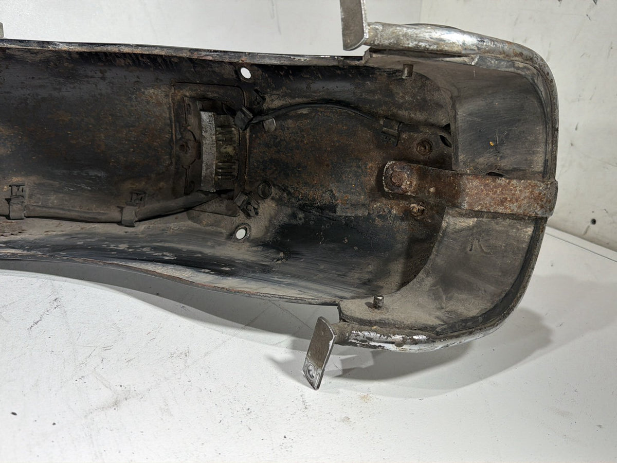 00 Harley Electra Glide Touring Ultra OEM Rear Wheel Fender Taillight Brake Lamp