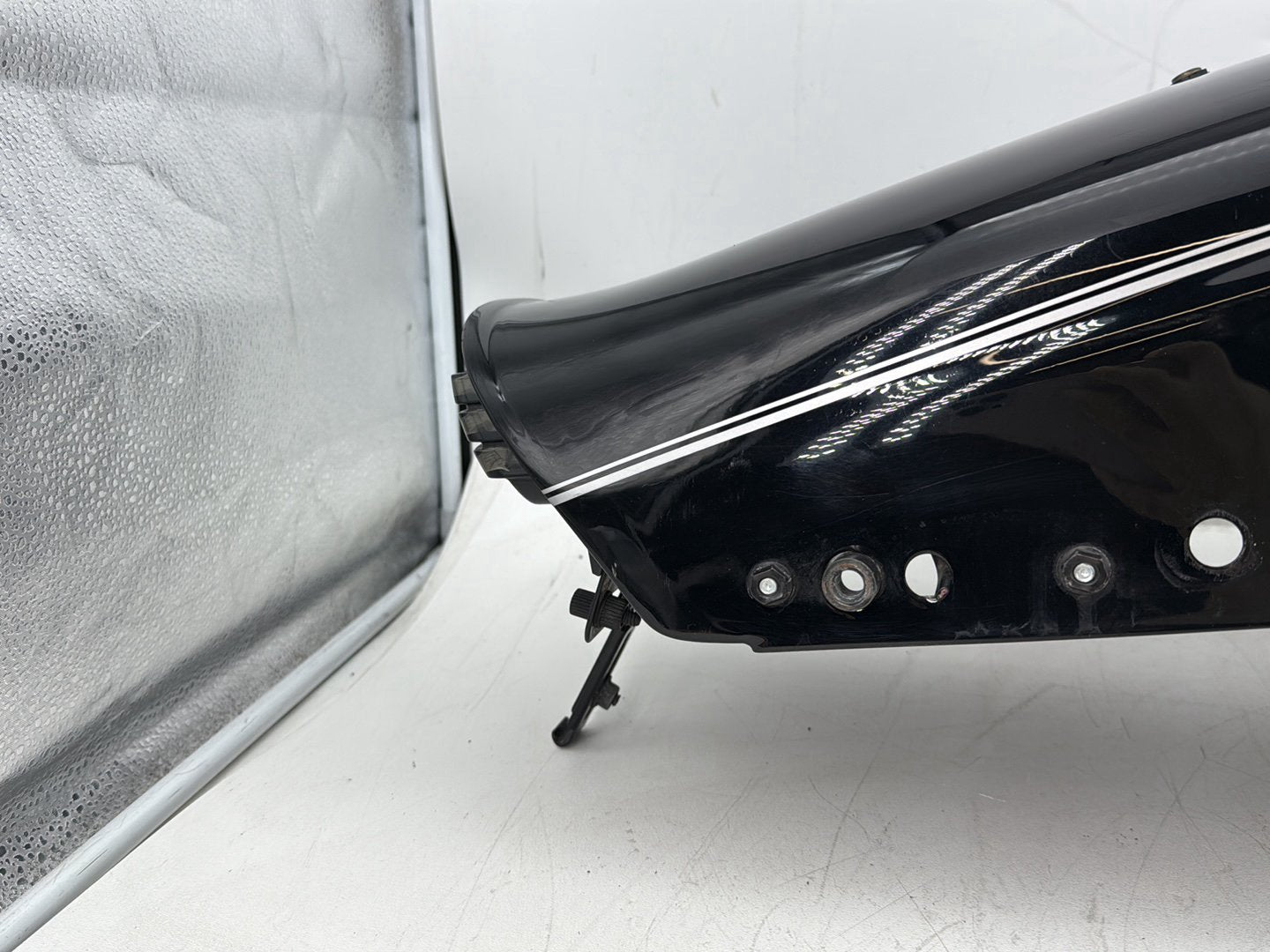 2010 Harley Dyna Fat Bob FXDF OEM Rear Wheel Fender Panel
