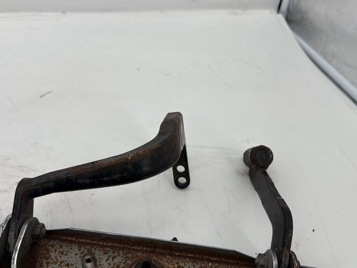 2008 Harley Touring Electra Ultra Left Right Driver & Pass Floorboard Foot Rest
