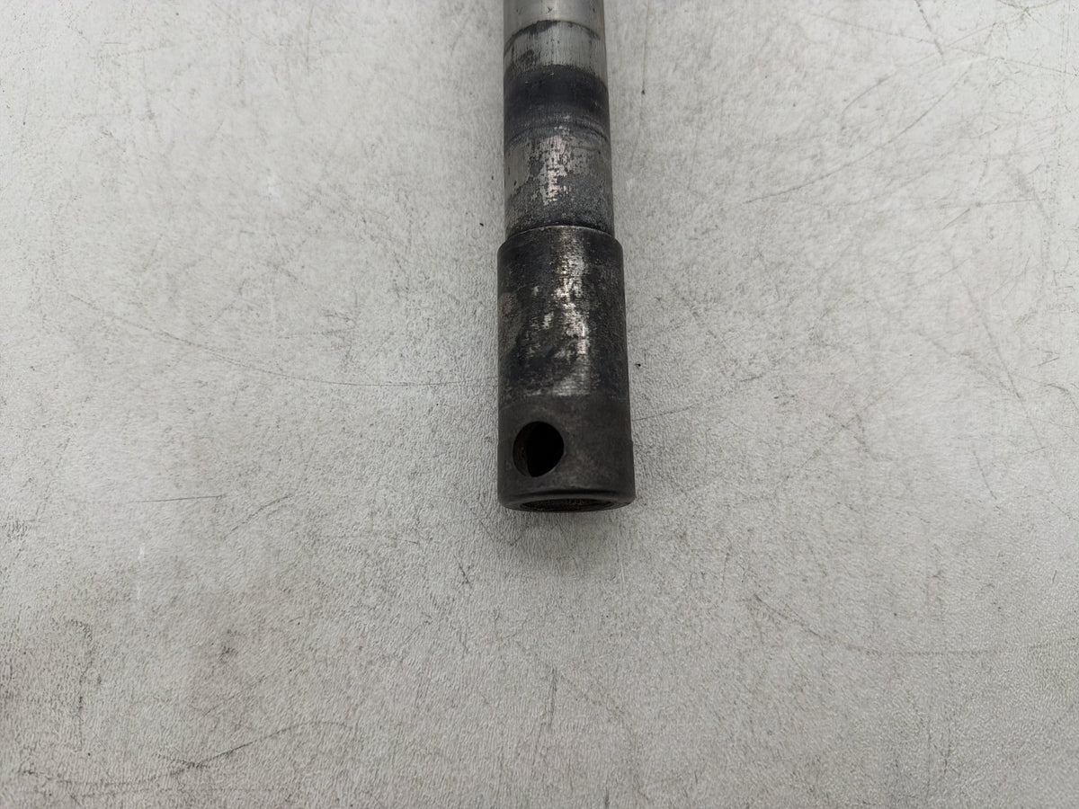 2011 Harley Street Glide Touring FLHX-103 OEM Front Wheel Axle Bolt Shaft