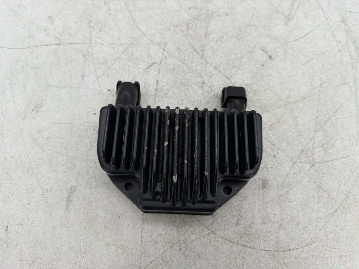2012 Harley Dyna Fat Bob FXDF 103 OEM Voltage Regulator Rectifier