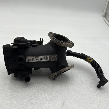 2007 - 2013 Harley-Davidson Touring Electra Glide Ultra Engine Intake Manifold Throttle Body 27708-06