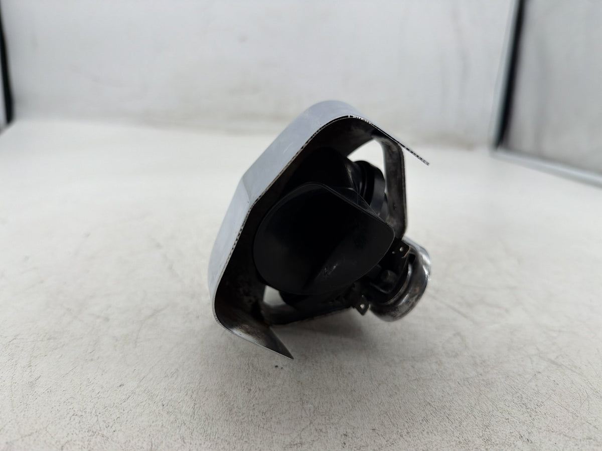 2005 Harley Dyna Super Glide Custom FXDC OEM Horn Signal Klaxon Chrome Cover