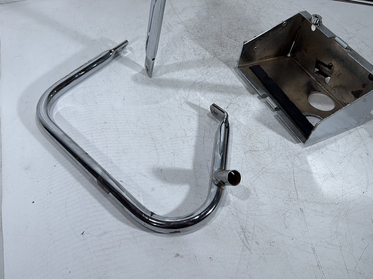 1992 Harley Electra Glide Touring OEM Rear Left Right Saddlebag Guard Rails Bar