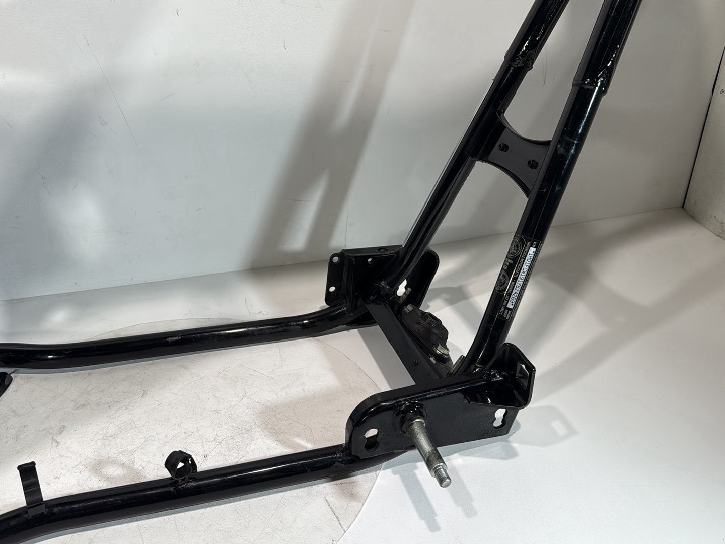 1999 - 2006 Harley-Davidson Touring Electra Glide Classic Body Main Frame Chassis NO Title 47900-01