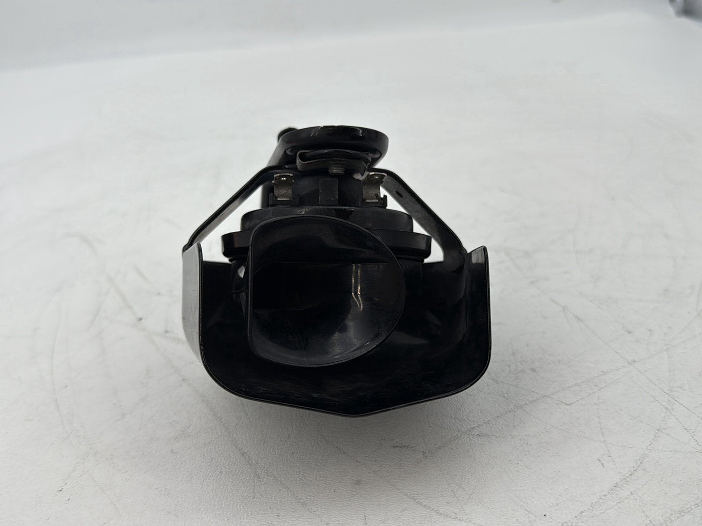 2004 - 2013 Harley-Davidson Sportster 1200 Custom Horn Signal Klaxon Chrome Cover Black