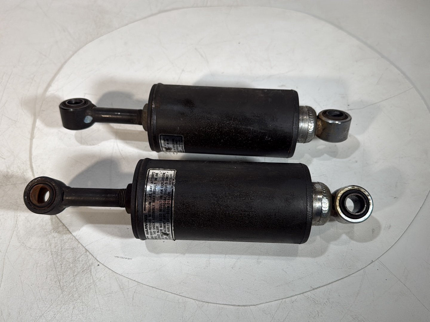 1986 - 1998 Harley-Davidson Softail Heritage Classic Rear Left Right Shock Absorbers 54508-89A