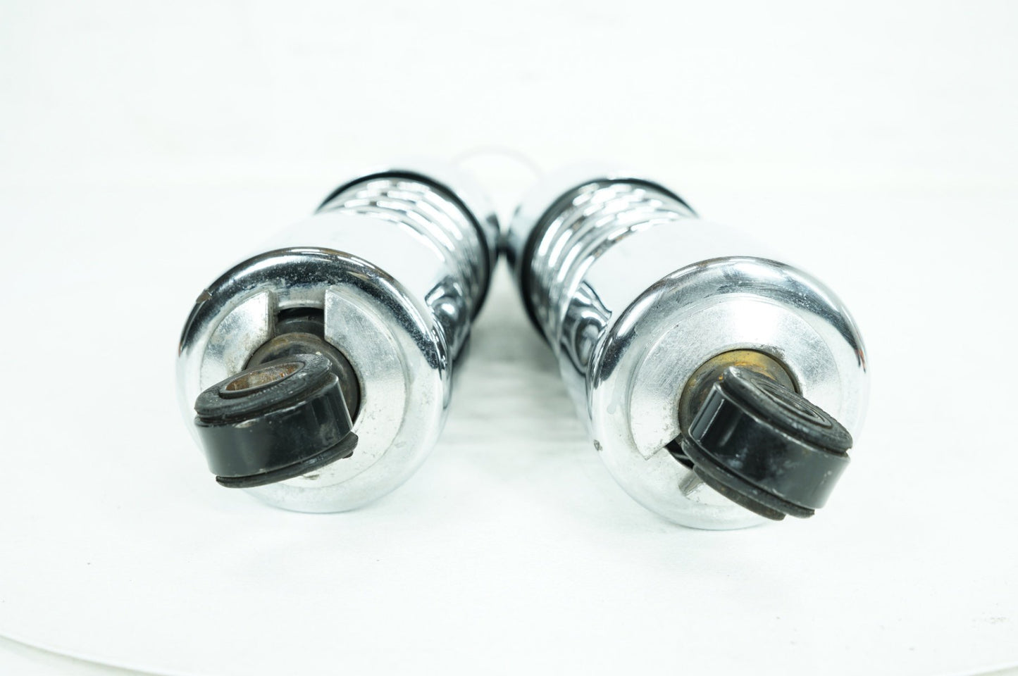 1999 - 2006 Harley-Davidson Touring Road King Rear Left Right Shock Absorbers Progressive Suspension