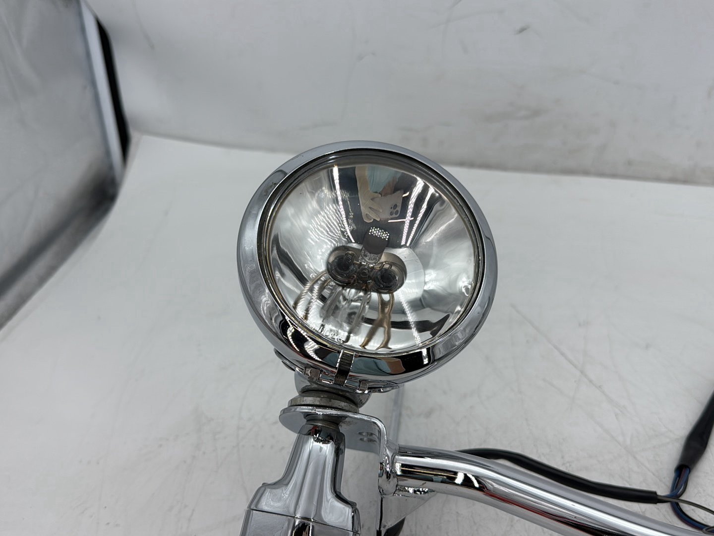 2005 Harley Electra Glide Touring Ultra FLHTCUI OEM Front Turn Signal Indicators Aux Light Bar