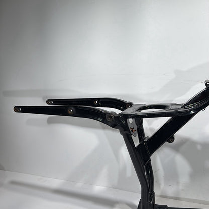 2007 - 2012 Harley-Davidson Dyna Street Bob Body Main Frame Chassis SLVG 	47463-06BHP