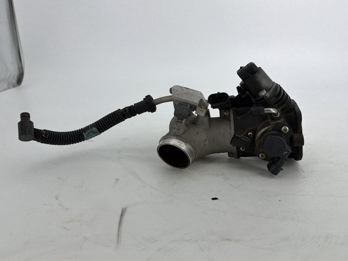2005 Harley Touring Electra Glide Ultra OEM Engine Intake Manifold Throttle Body