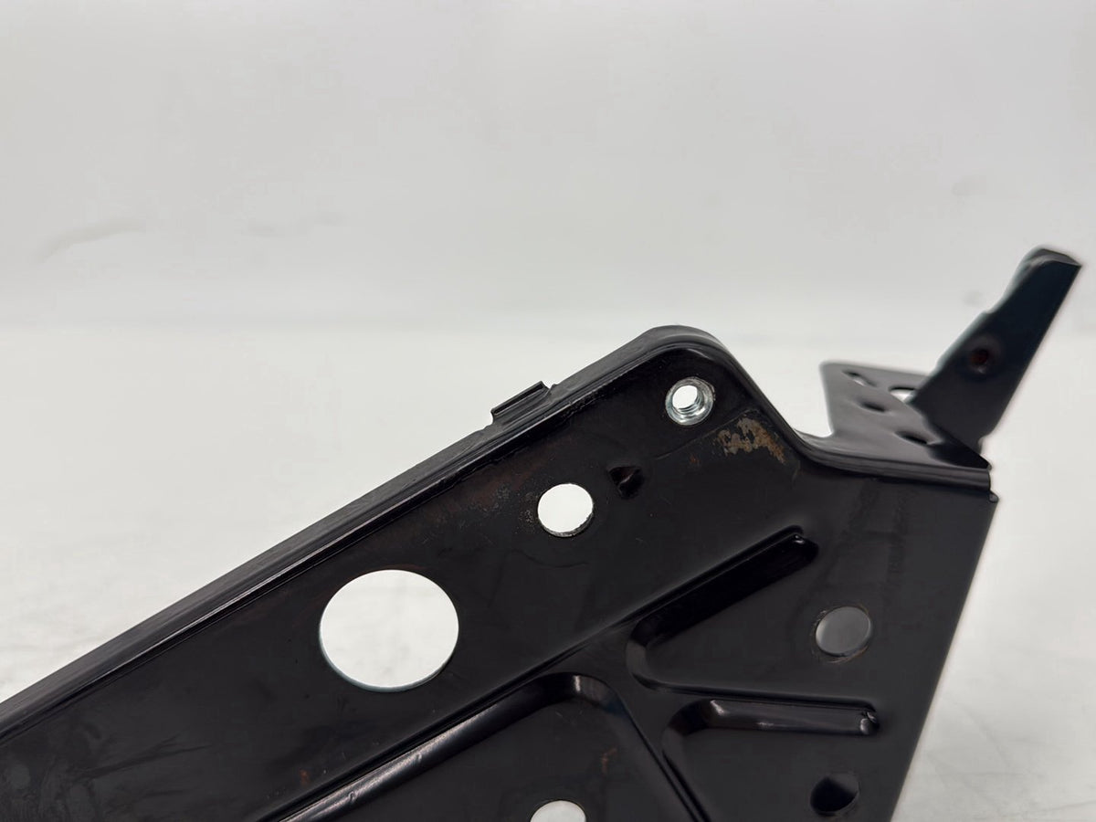 2015 Harley Touring Street Glide OEM Inner Fairing Mount Support Bracket Right