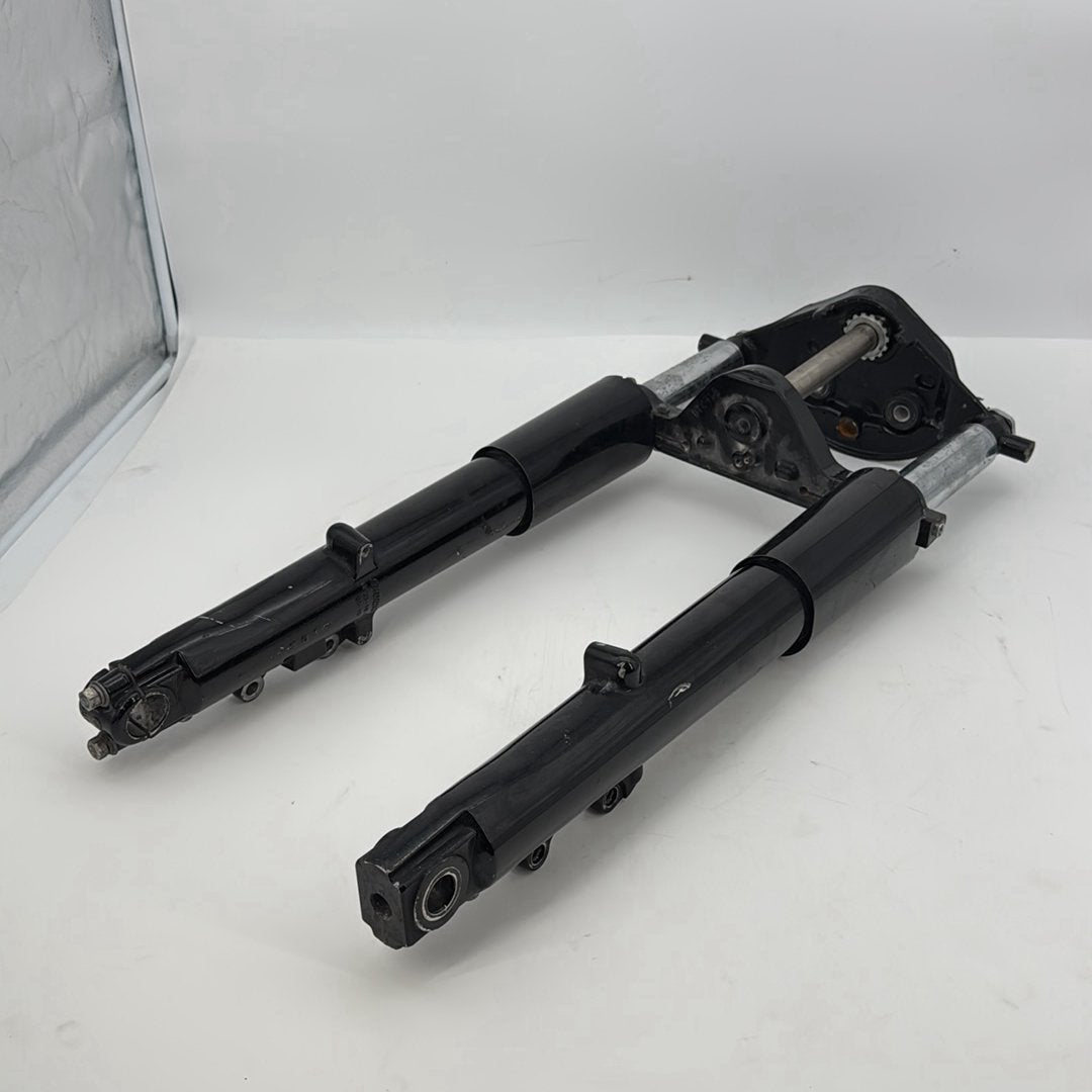 2008 - 2016 Harley-Davidson Touring Street Glide Front Triple Tree Set & LH RH Fork Legs Sliders 45435-10