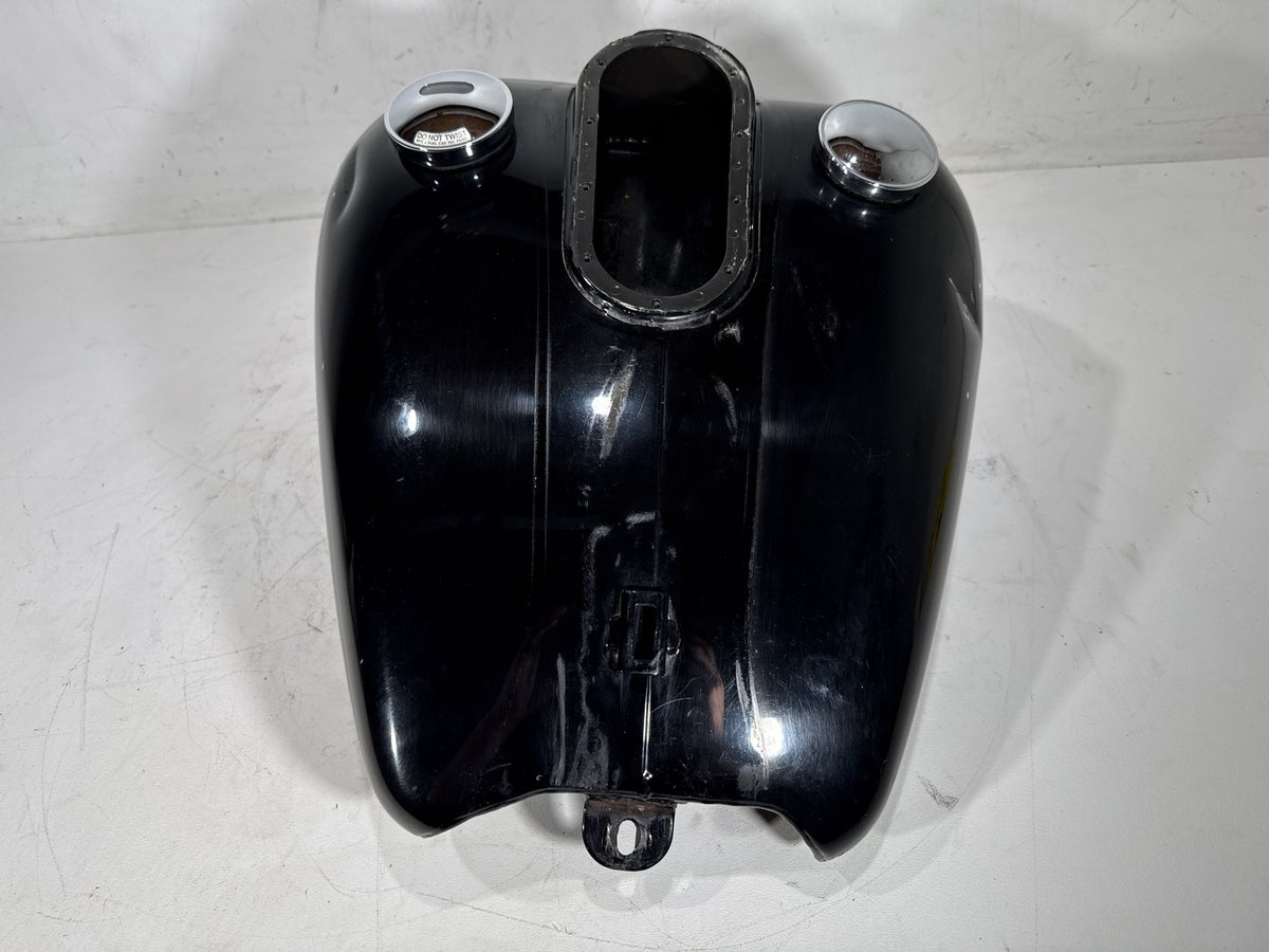 2006 Harley Road King Touring Custom OEM Fuel Gas Tank Gasoline Reservoir