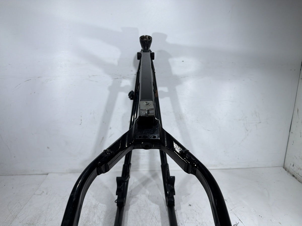 2001 Harley Softail Deuce FXSTD OEM Body Main Frame Chassis SLVG 47008-00C