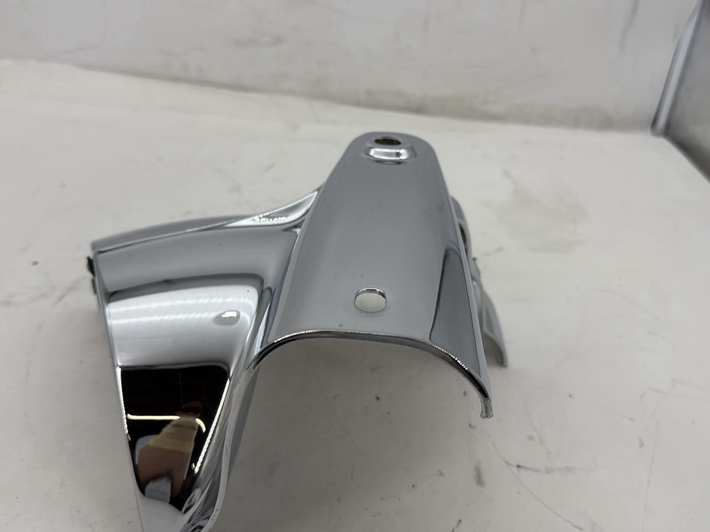 2006 Harley Road King Touring FLHRCI Classic OEM Left Headlamp 1 Nacelle Cover Cowl