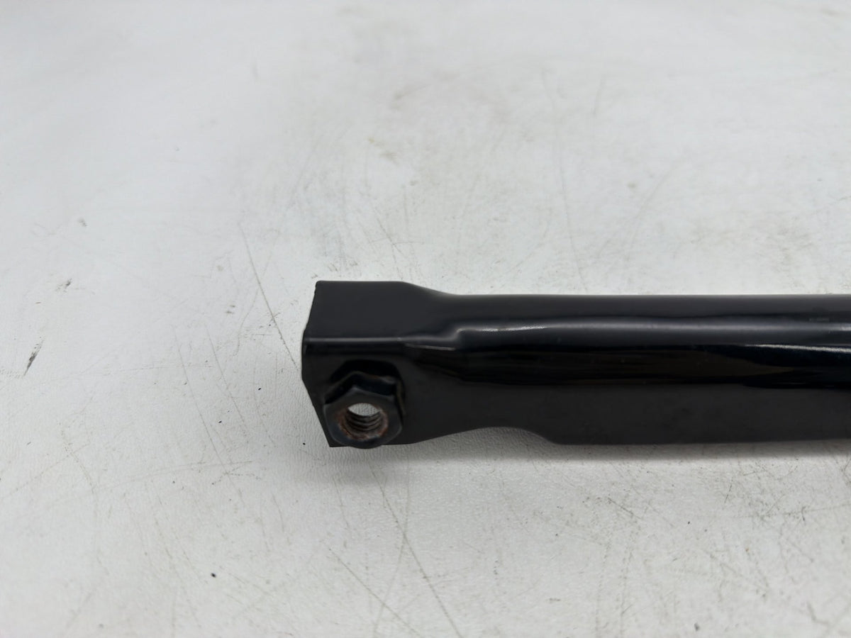 2006 Harley Softail Deuce FXSTDI OEM Seat Bracket Mount Support Mounting