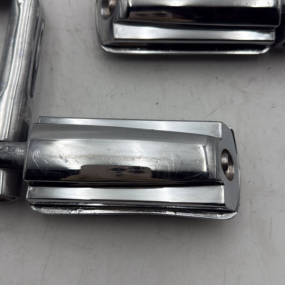 2007 - 2012 Harley-Davidson Touring Electra Glide Classic Front Right Left Highway Foot Pegs  50227-01