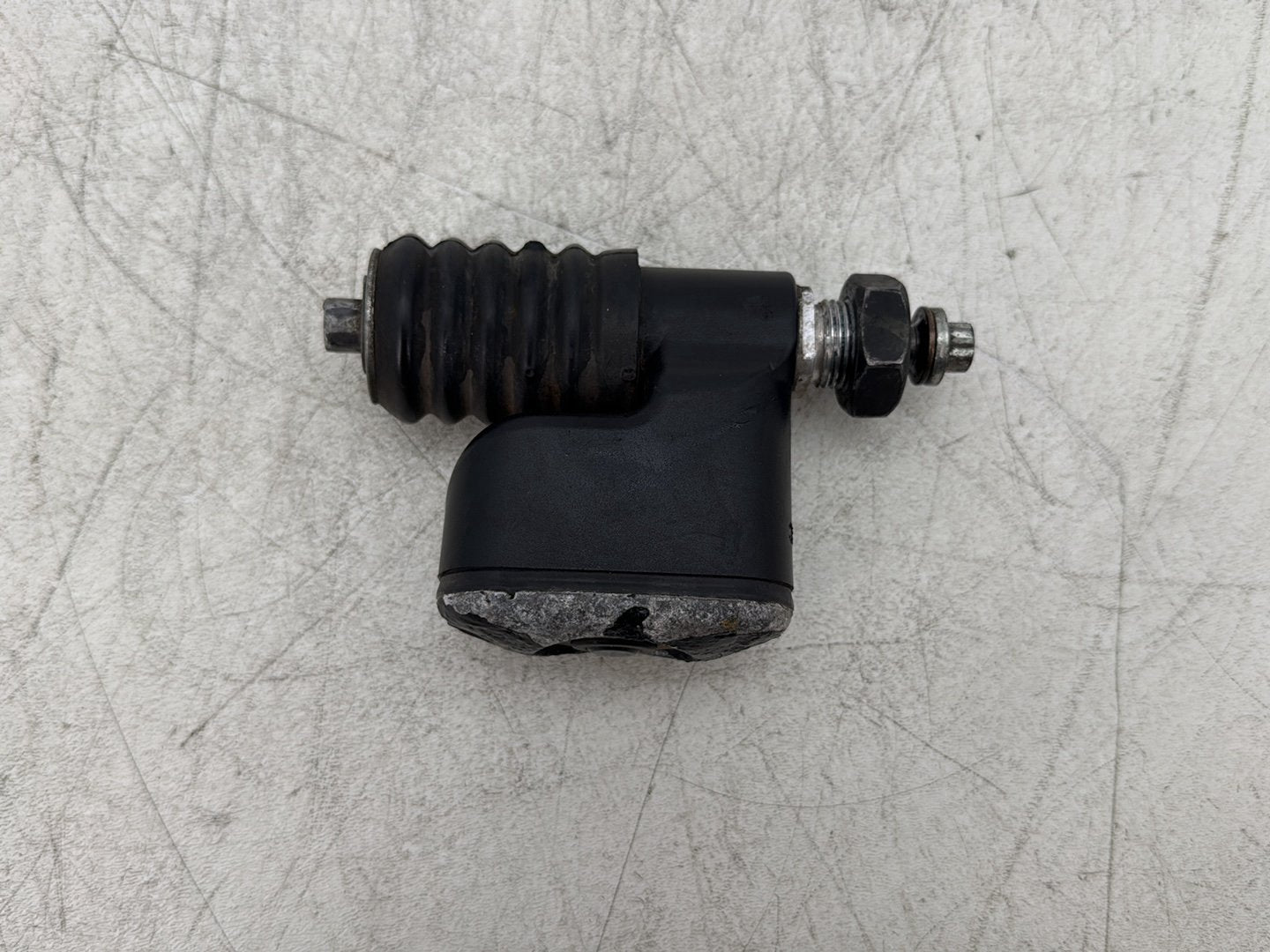2007 Harley Dyna Street Bob FXDBI OEM Rear Brake Master Cylinder Reservoir