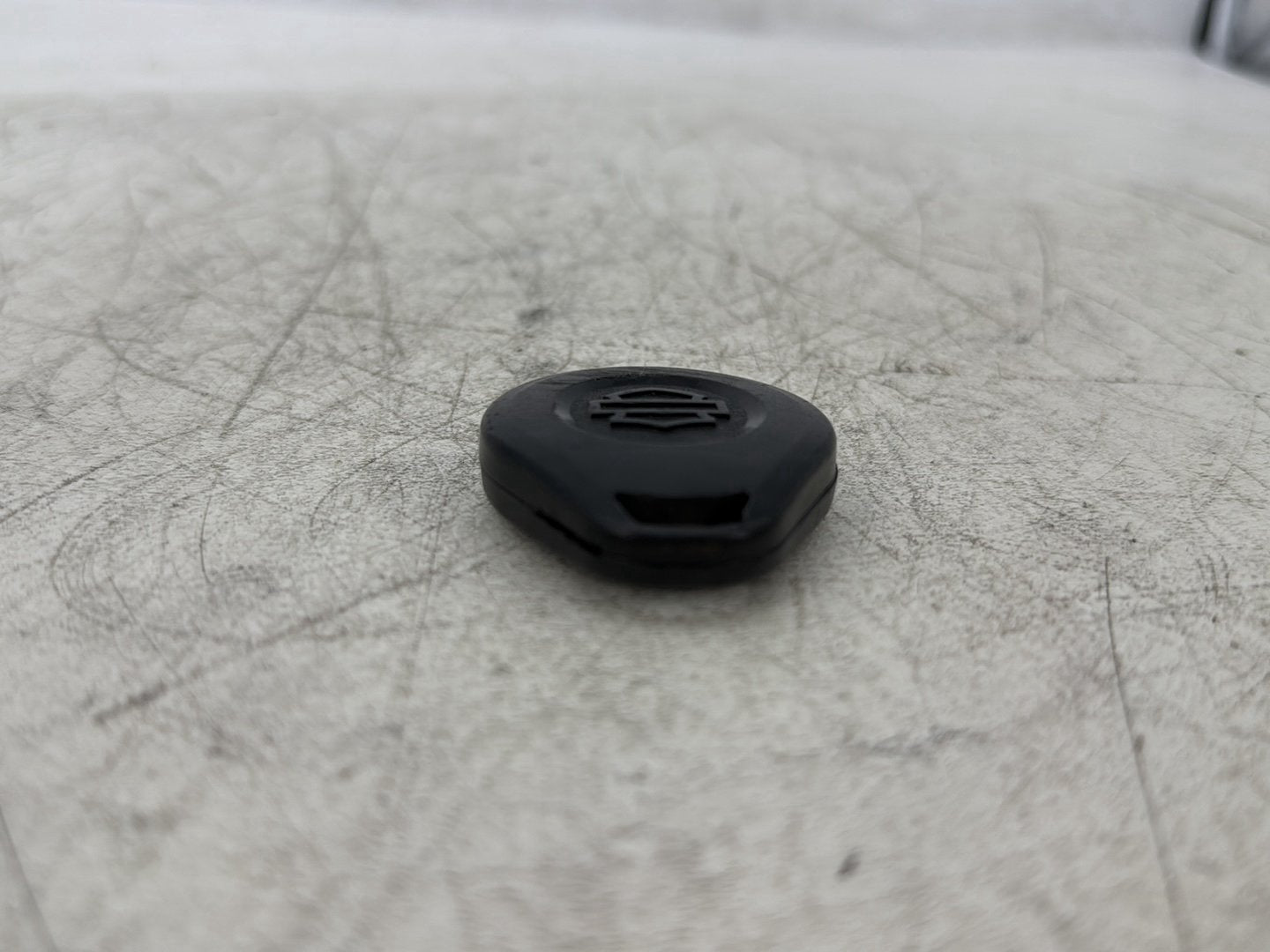 2016 Harley Road King Touring FLHR OEM Smart Keyless 1 Key Fob Remote