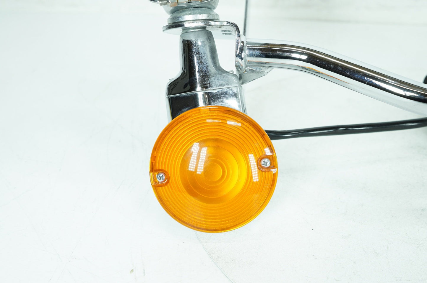 2007 - 2012 Harley-Davidson Touring Electra Glide Classic Front Turn Signal Indicators Aux Light Bar 68712-94A