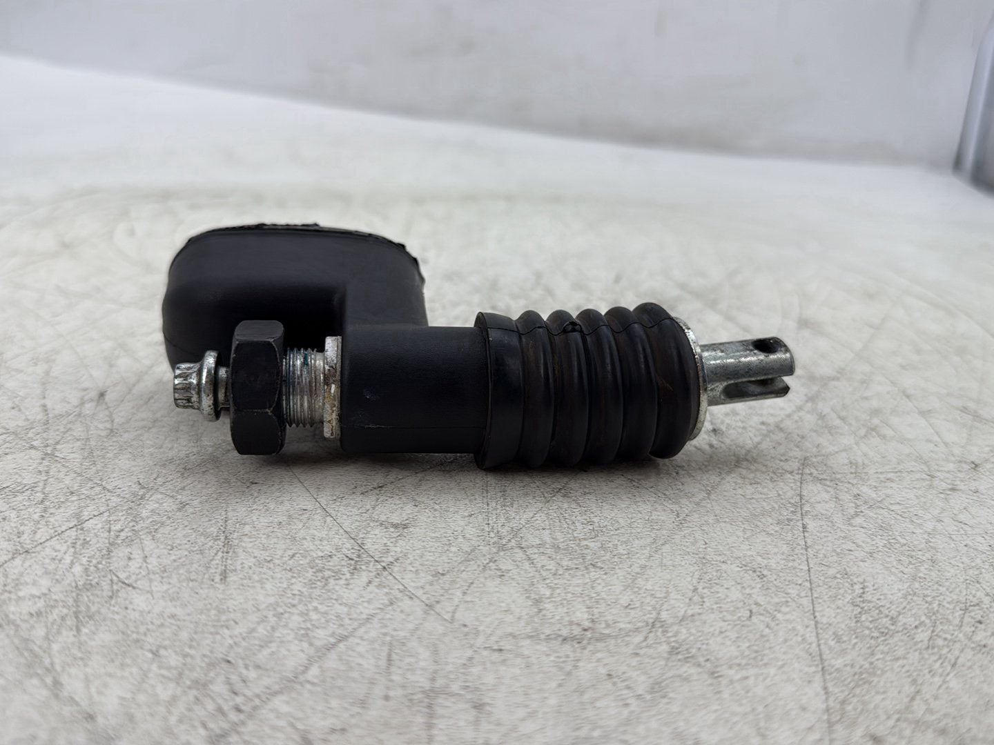 2006 Harley Road King Touring FLHRCI Classic OEM Rear Brake Master Cylinder Reservoir